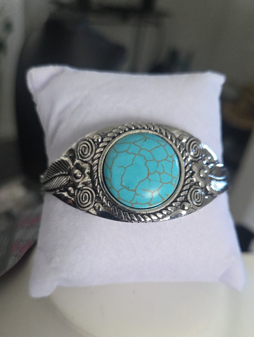 Paparazzi Whimsically Winslow Blue Bracelet NWT